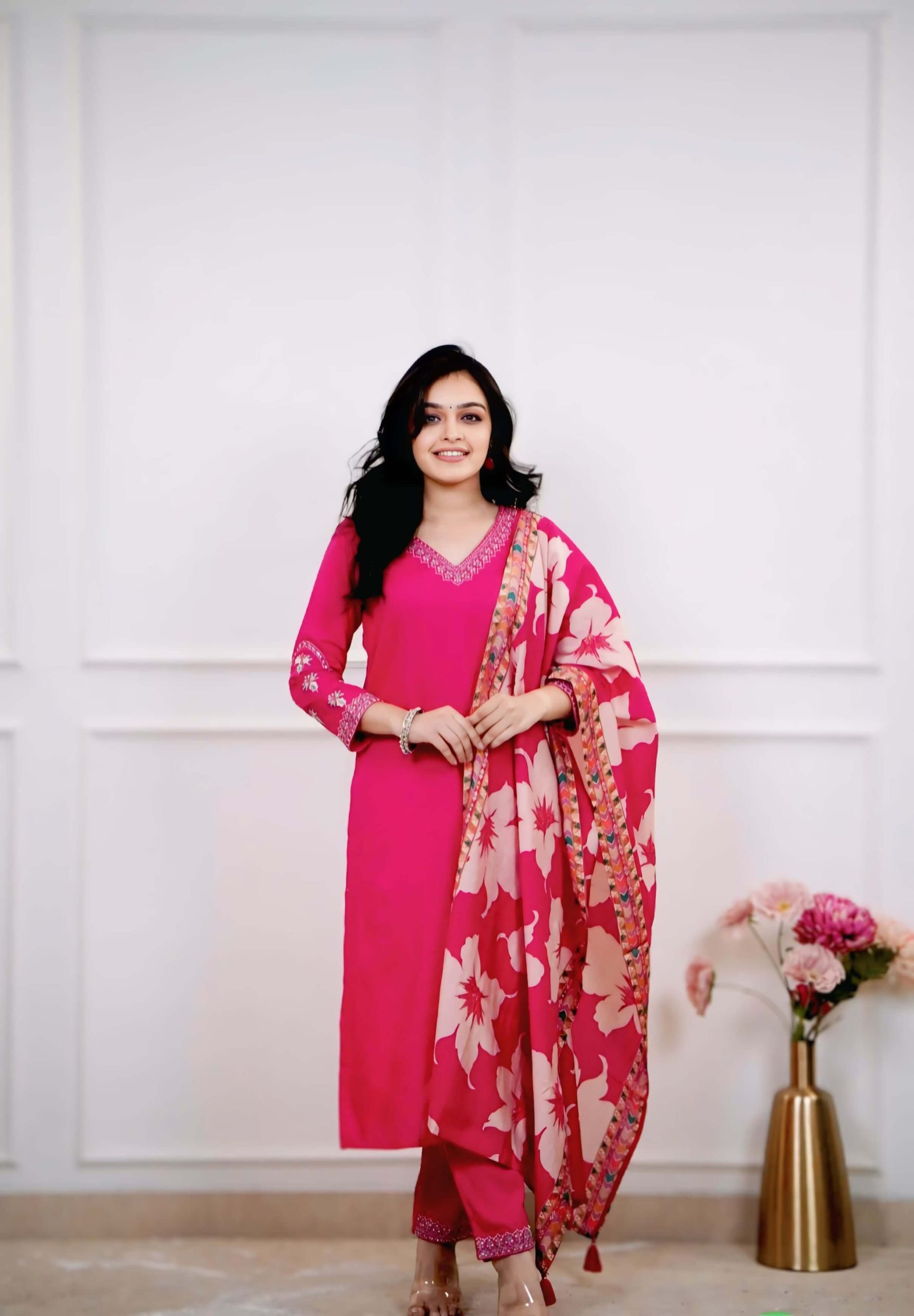 Women Embrodairy Stright Kurta Set With duppata