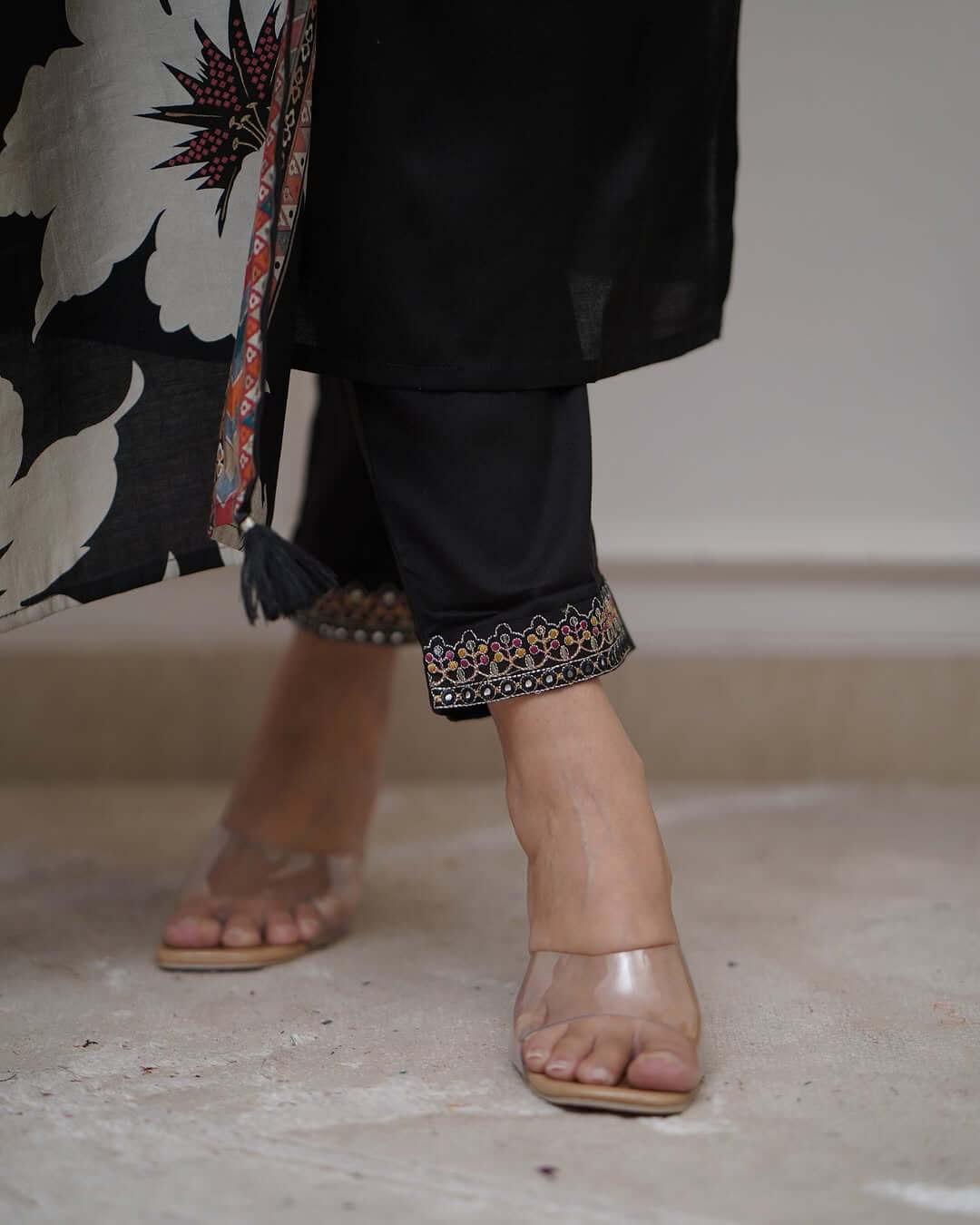 Women Embrodairy Stright Kurta Set With duppata