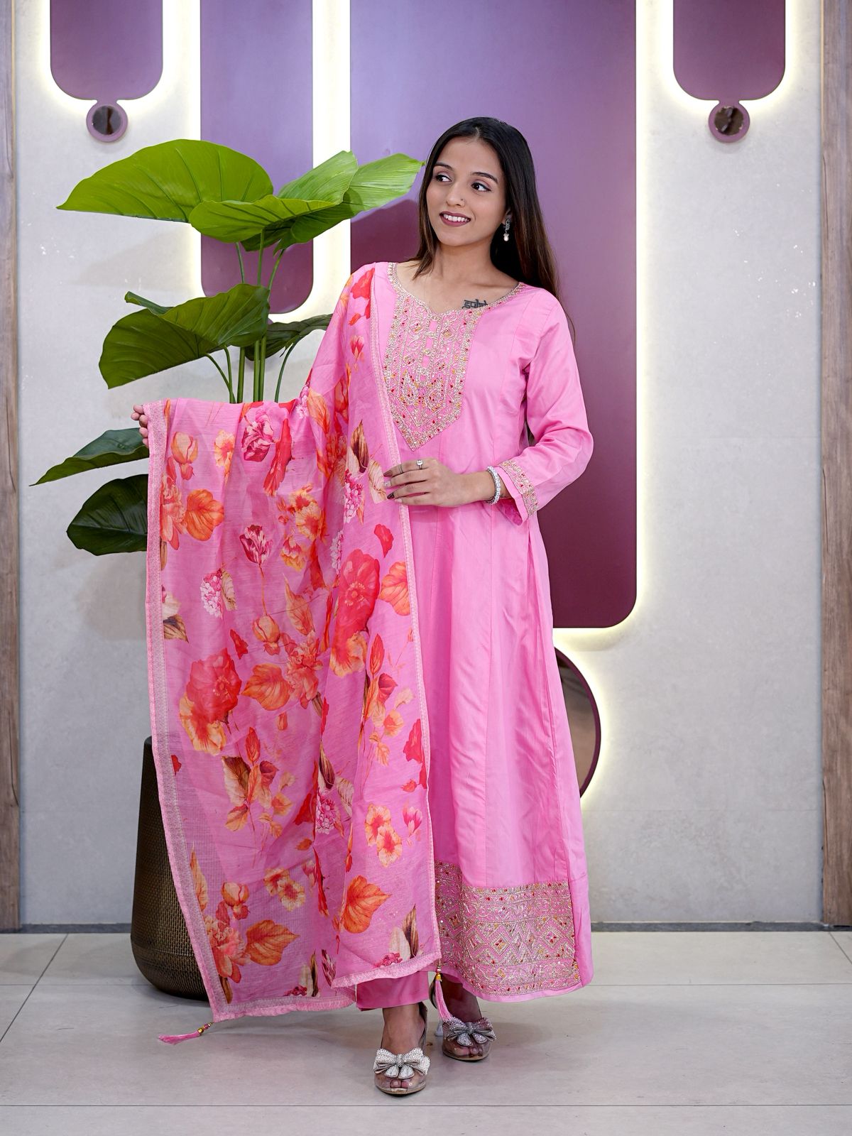 Embroidered Dupatta Set Tradition to your wardrobe (Copy)