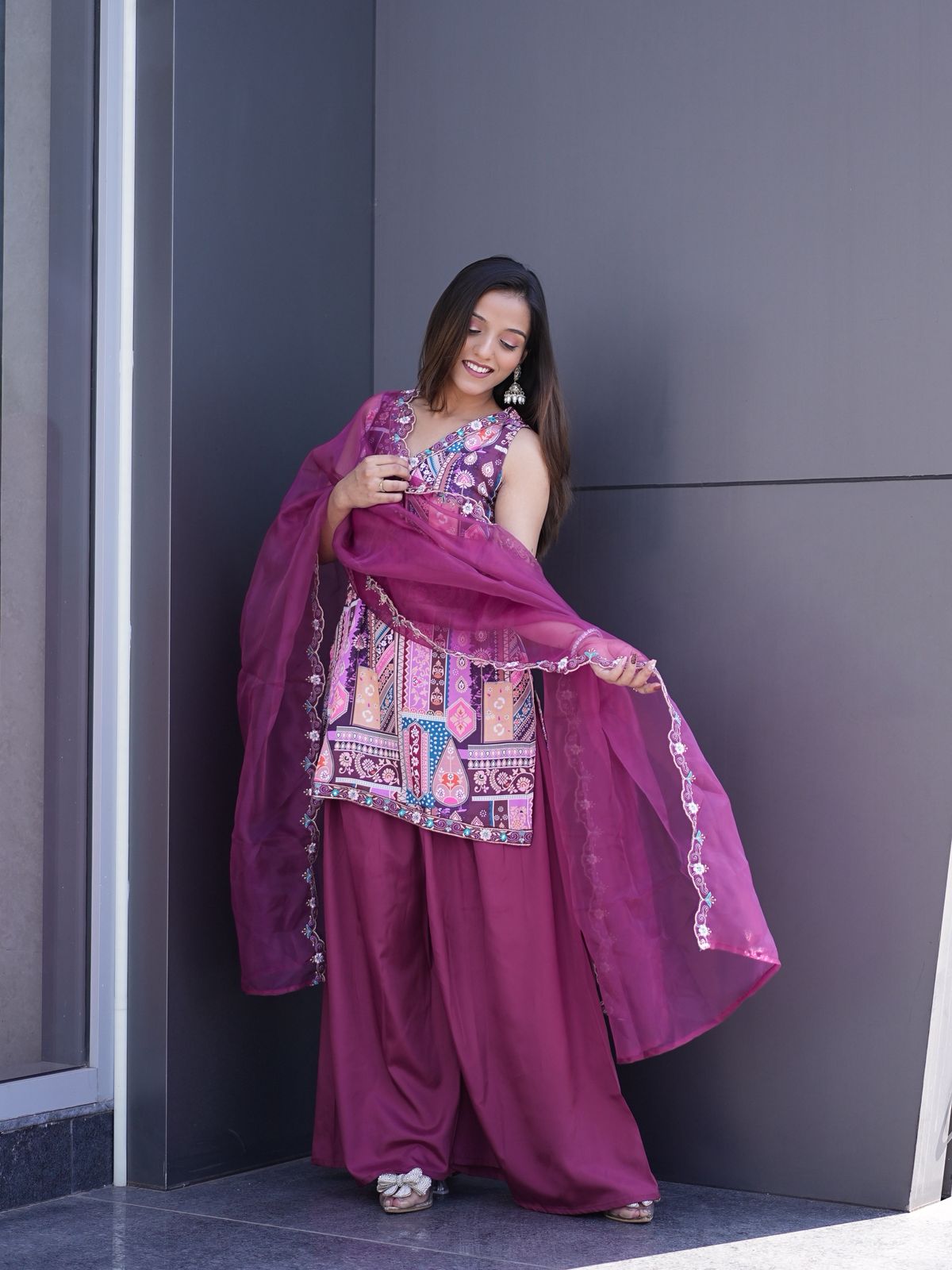 Elegant EmbroideredSet