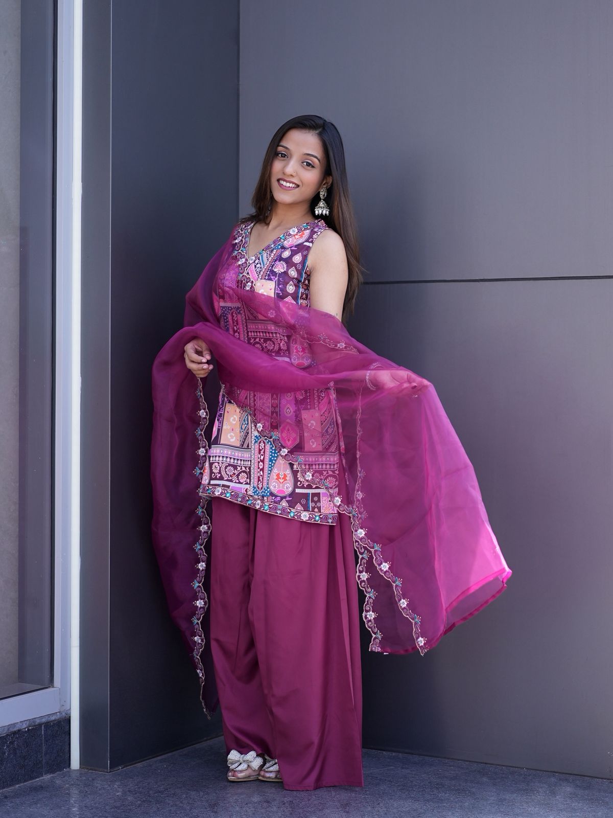 Elegant EmbroideredSet