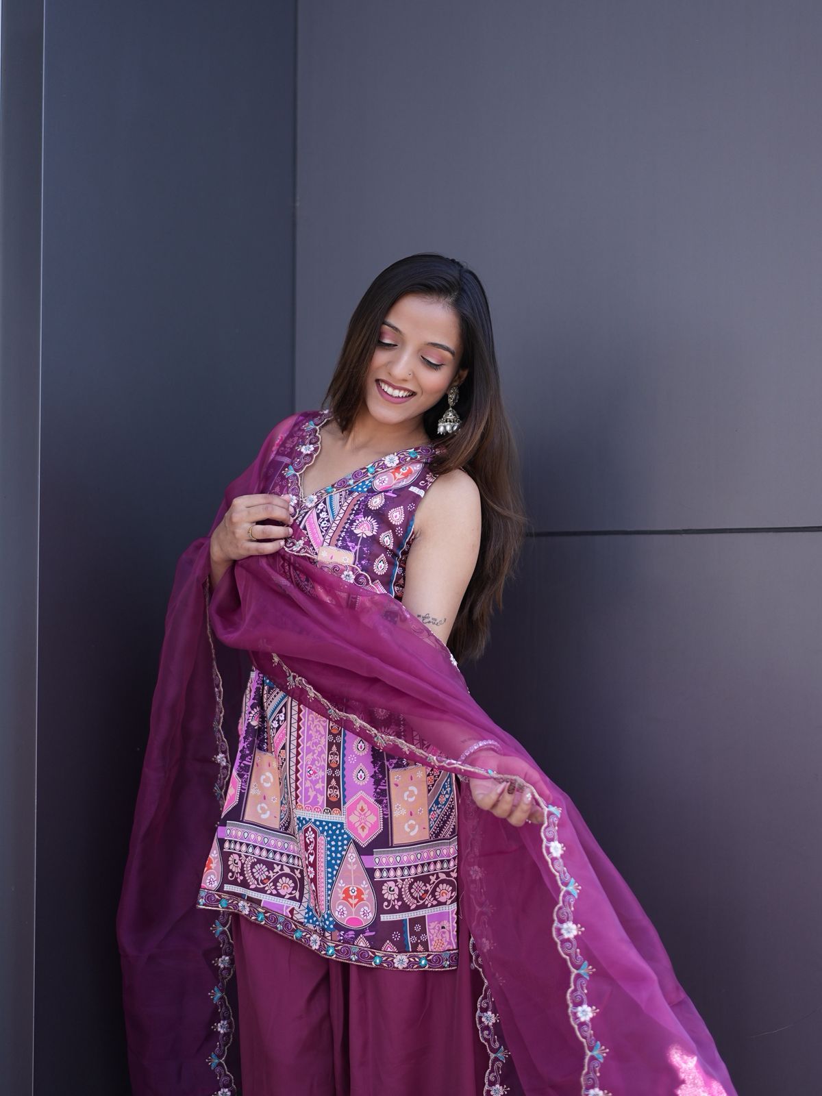 Elegant EmbroideredSet