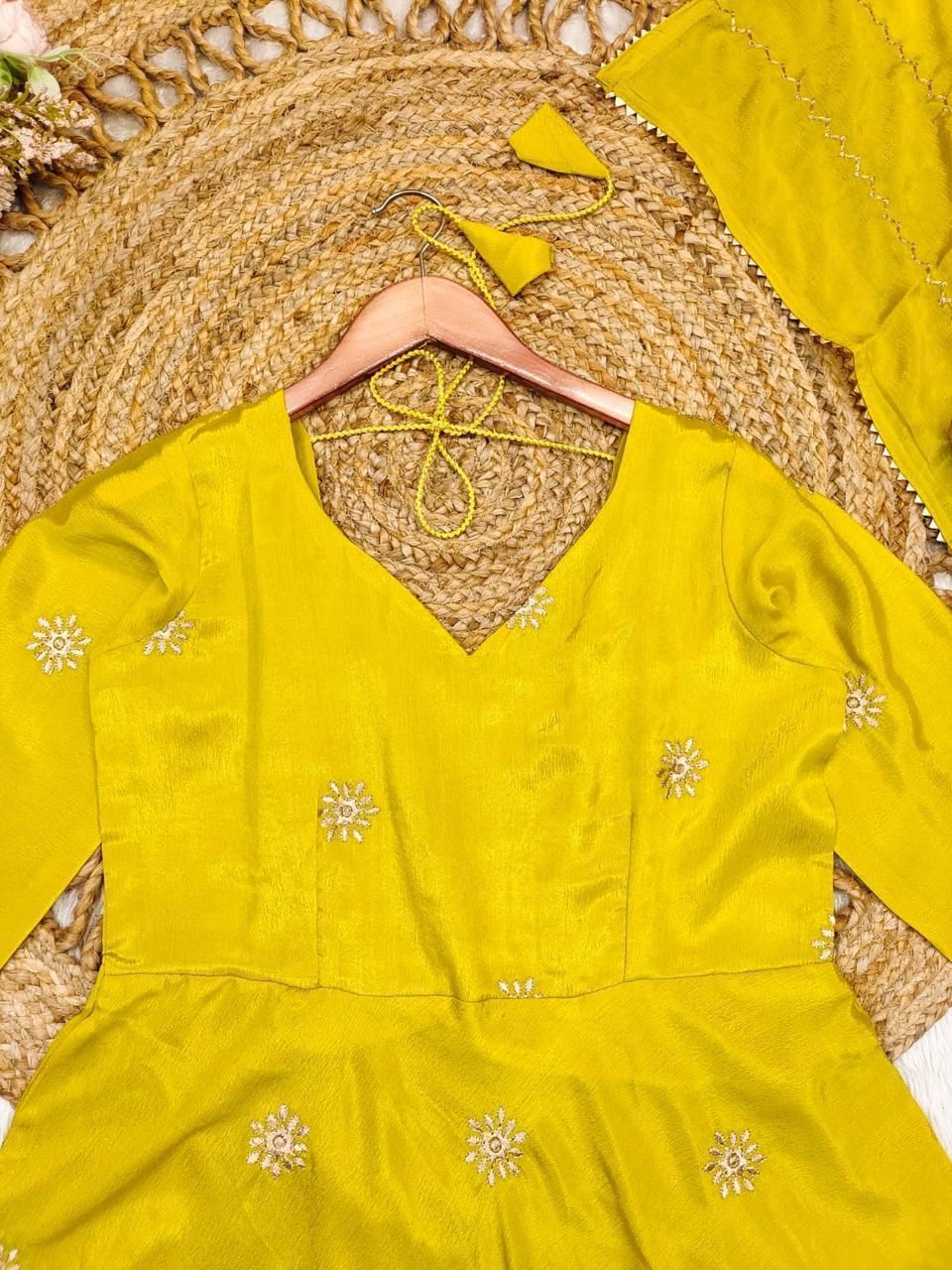 long Anarkali style kurti and amatching dupatta