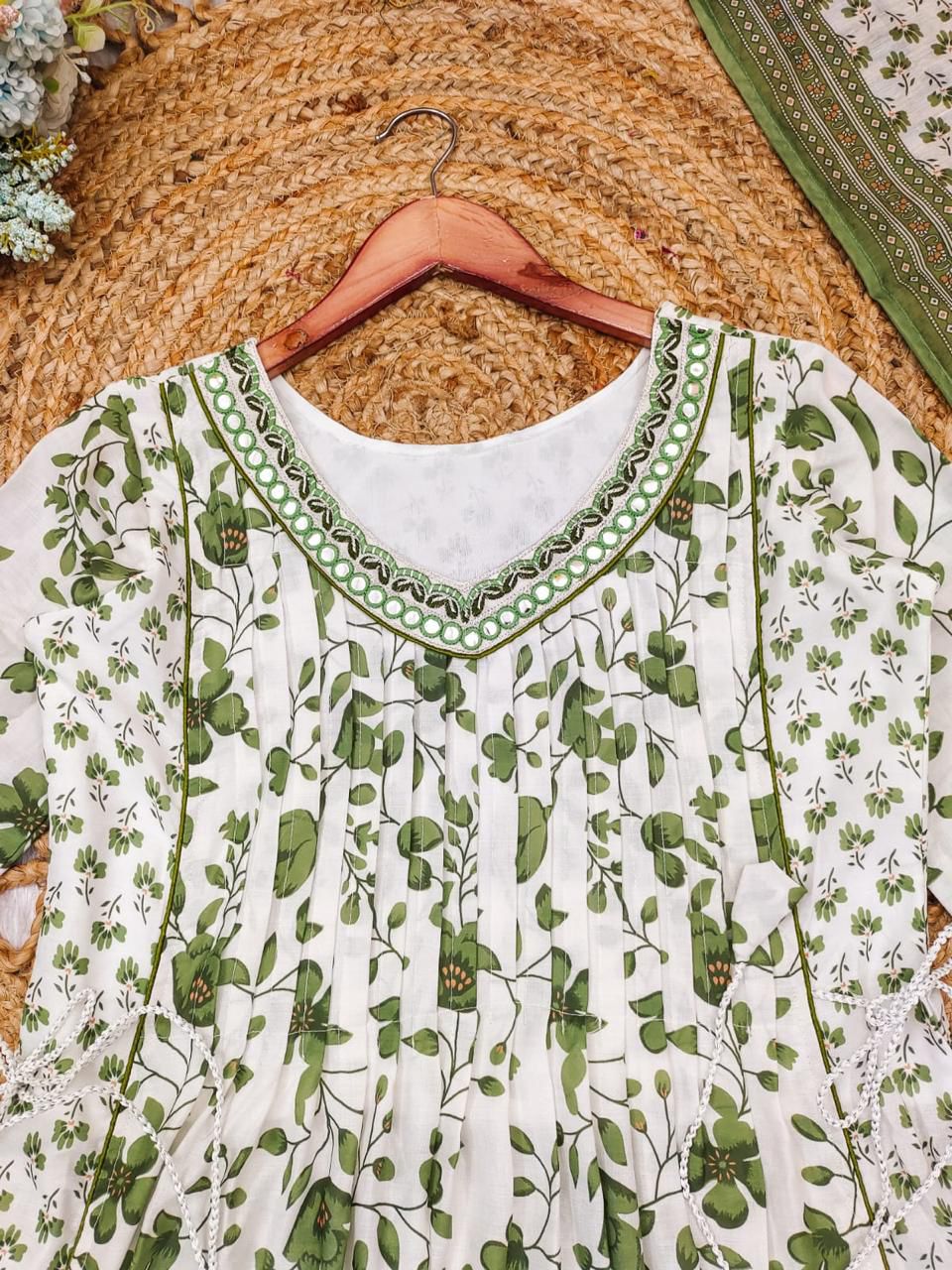 Beautiful and elegant Indian ethnic wear set