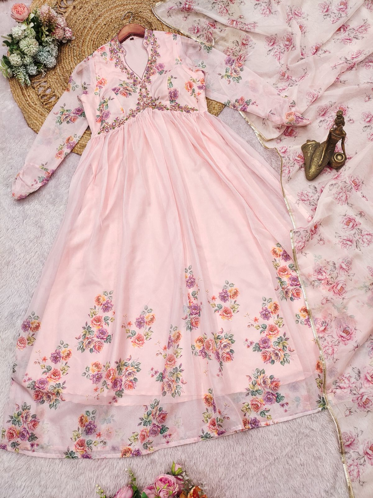 Premium Embroidered Outfit Details