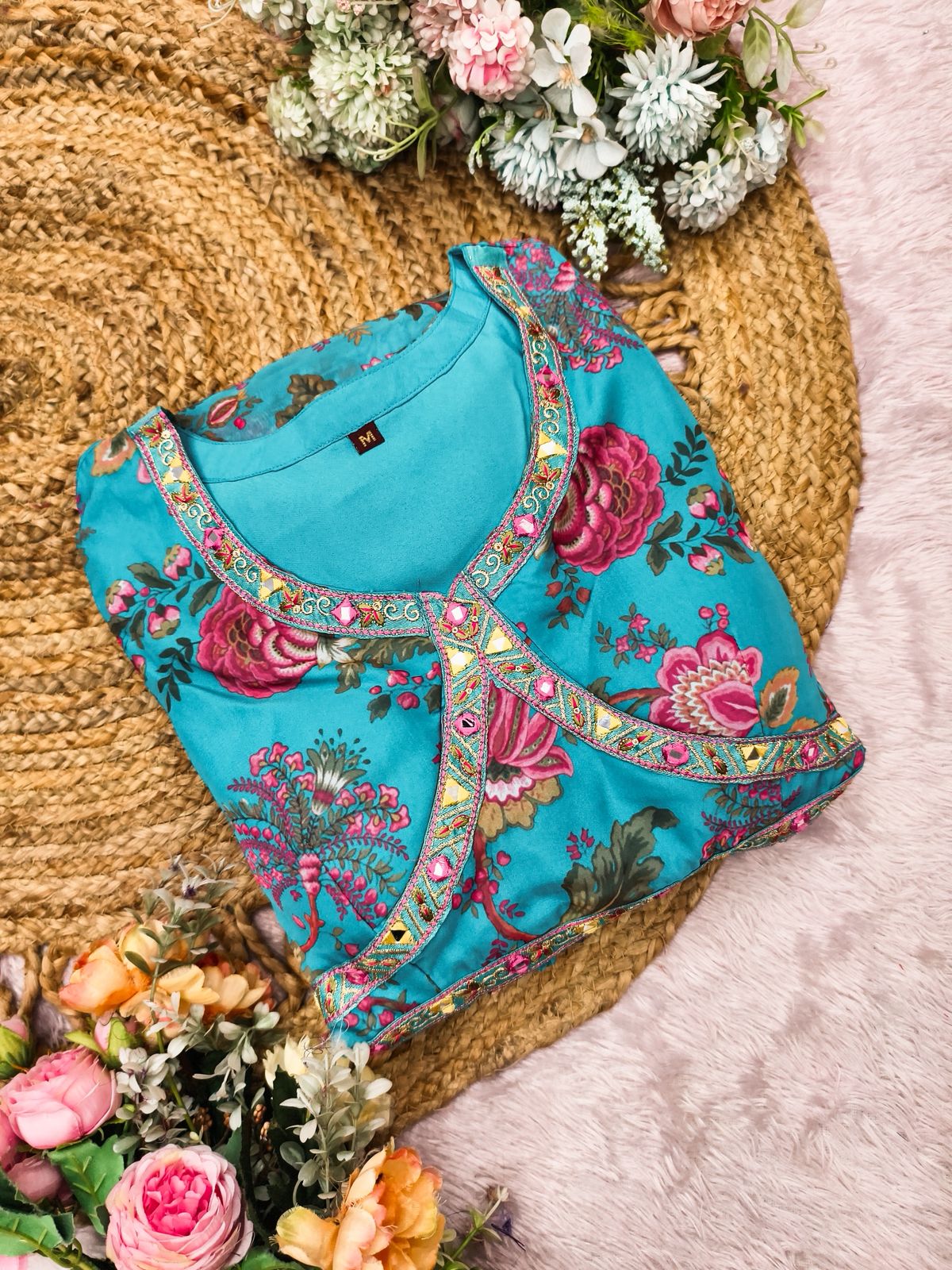 Premium Embroidered Outfit Details