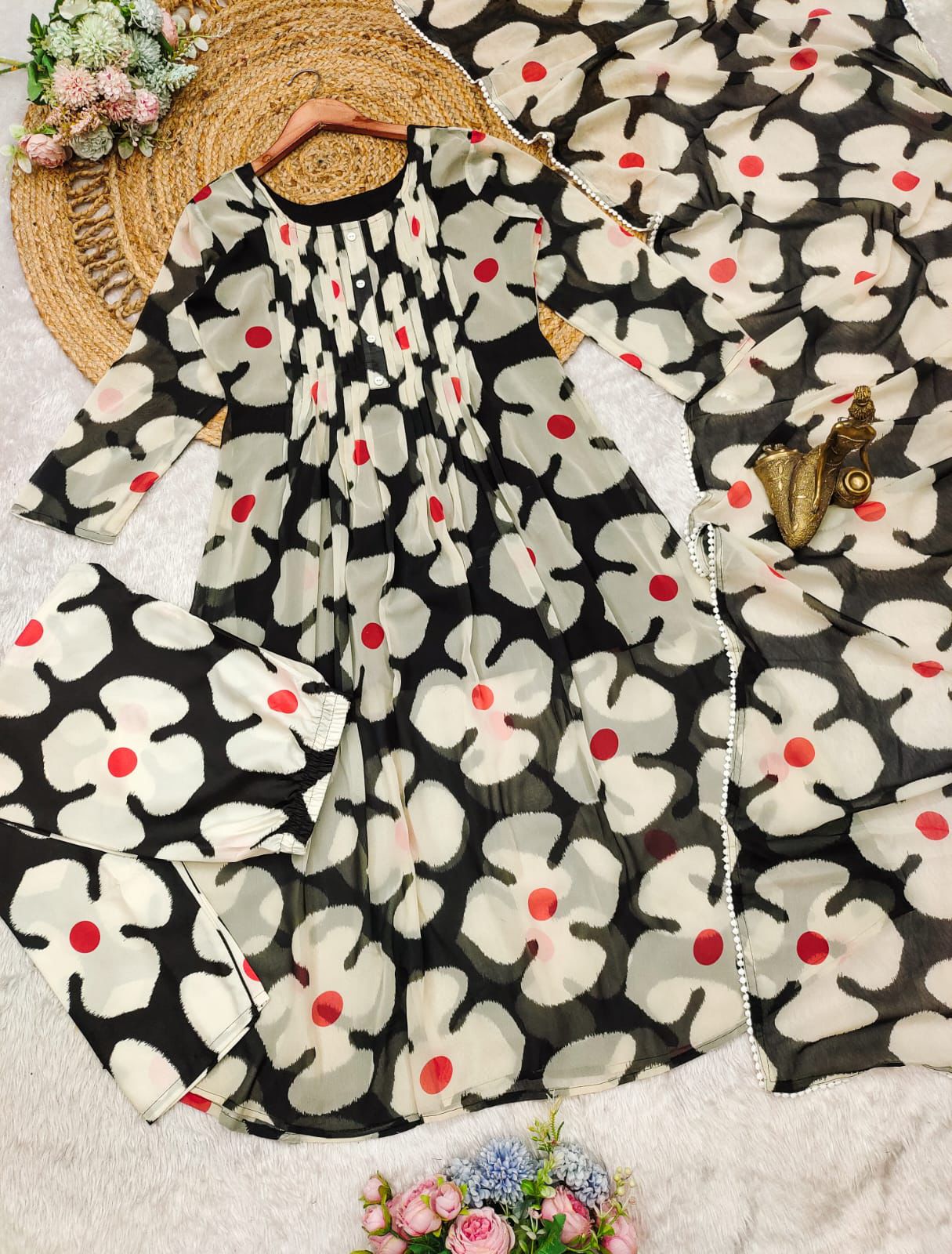 Anarkali Gown Dupatta with pent