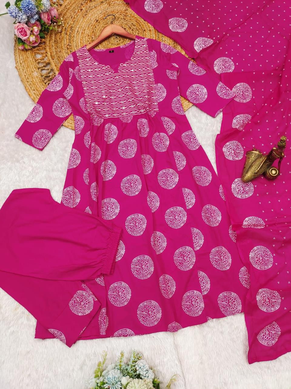 Magenta Beutiful Duppta Full 3 Piece Set