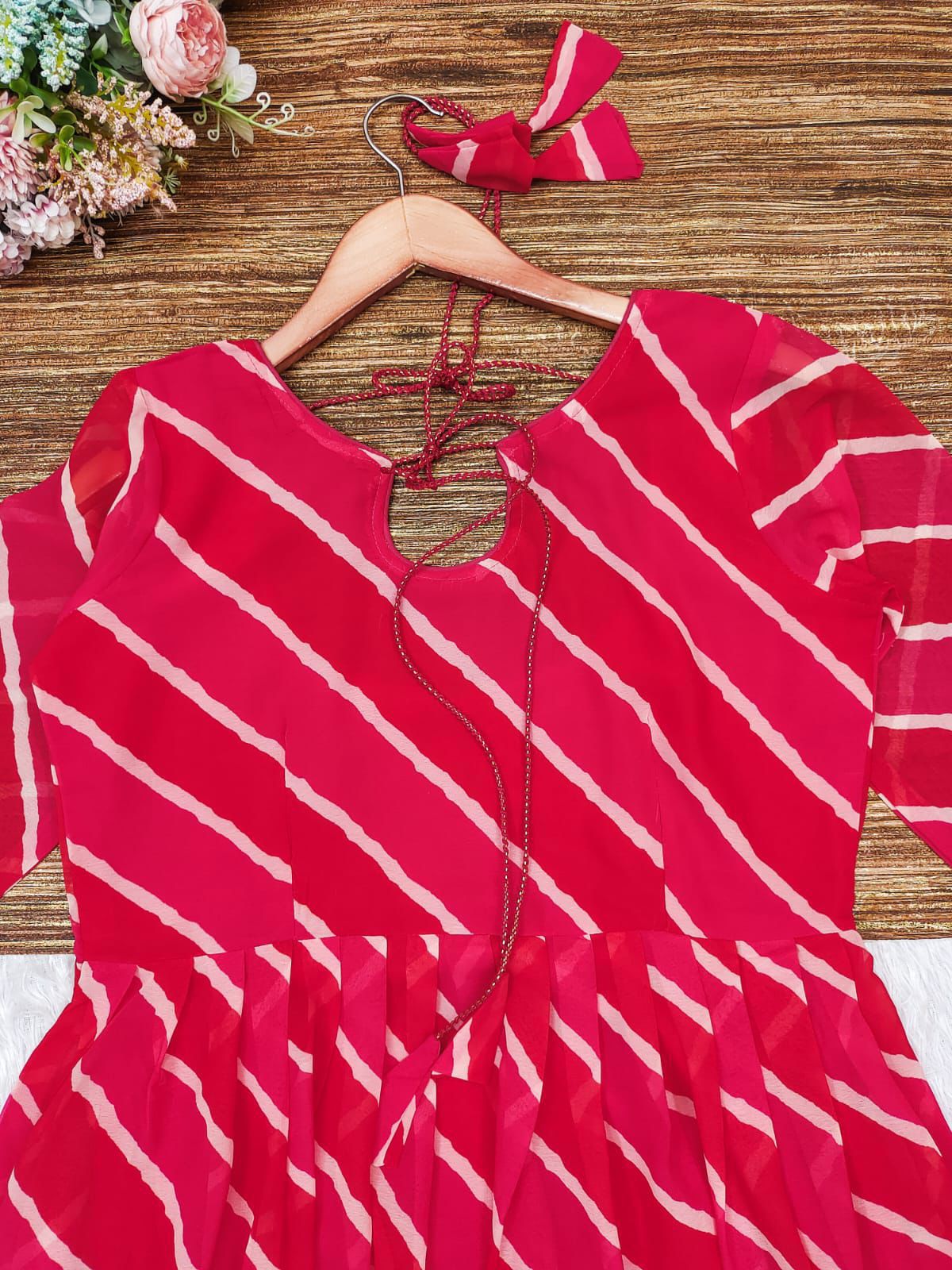 LEHERIYA GOWN WITH DUPATTA AND PENT